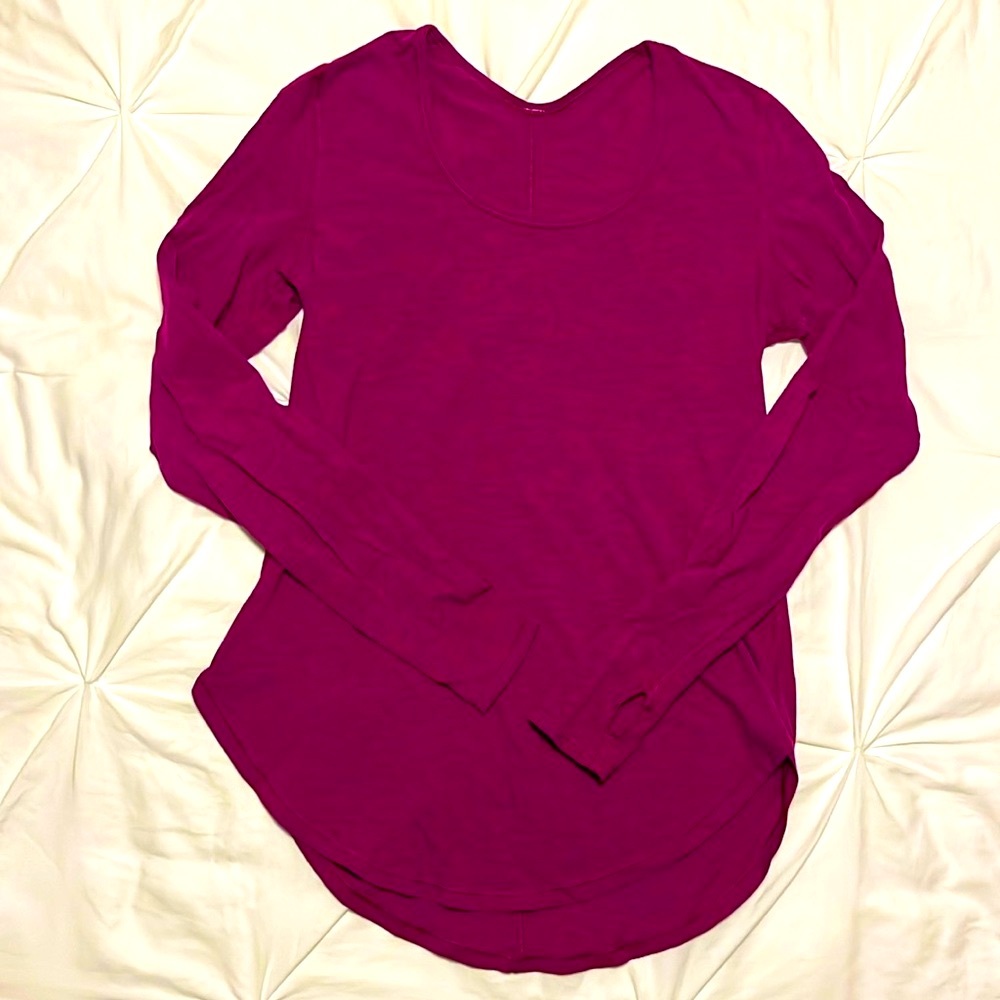 Lululemon Long Sleeve Scoop Neck Top No Size Tag - Fits like small
